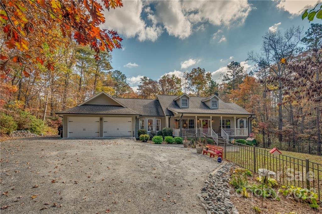 153 Brookside Drive