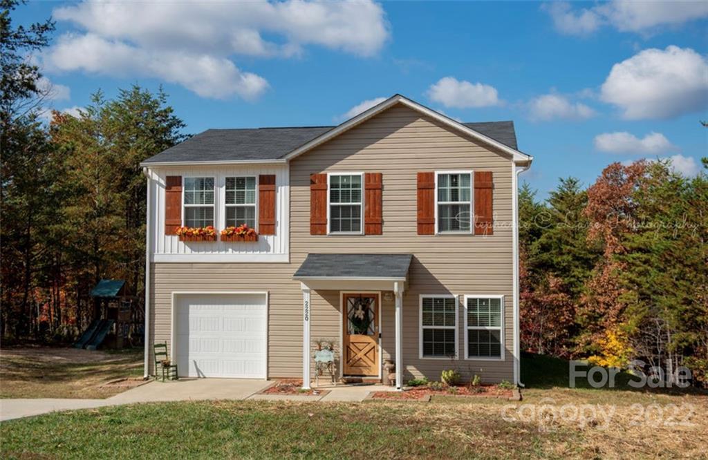 2220 Pinnacle View Drive