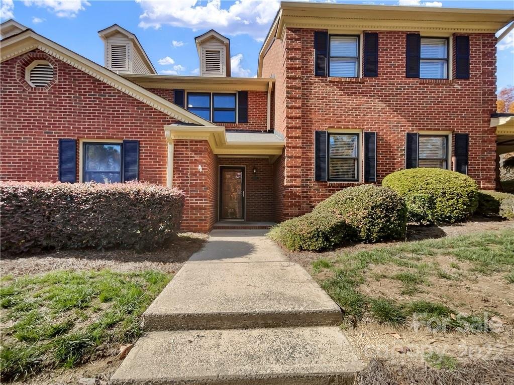 8431 Coulwood Oak Lane