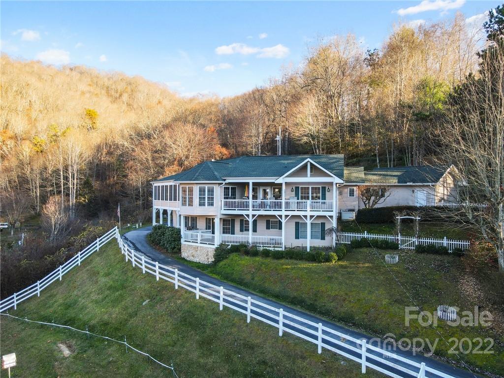 962 Maple Springs Drive