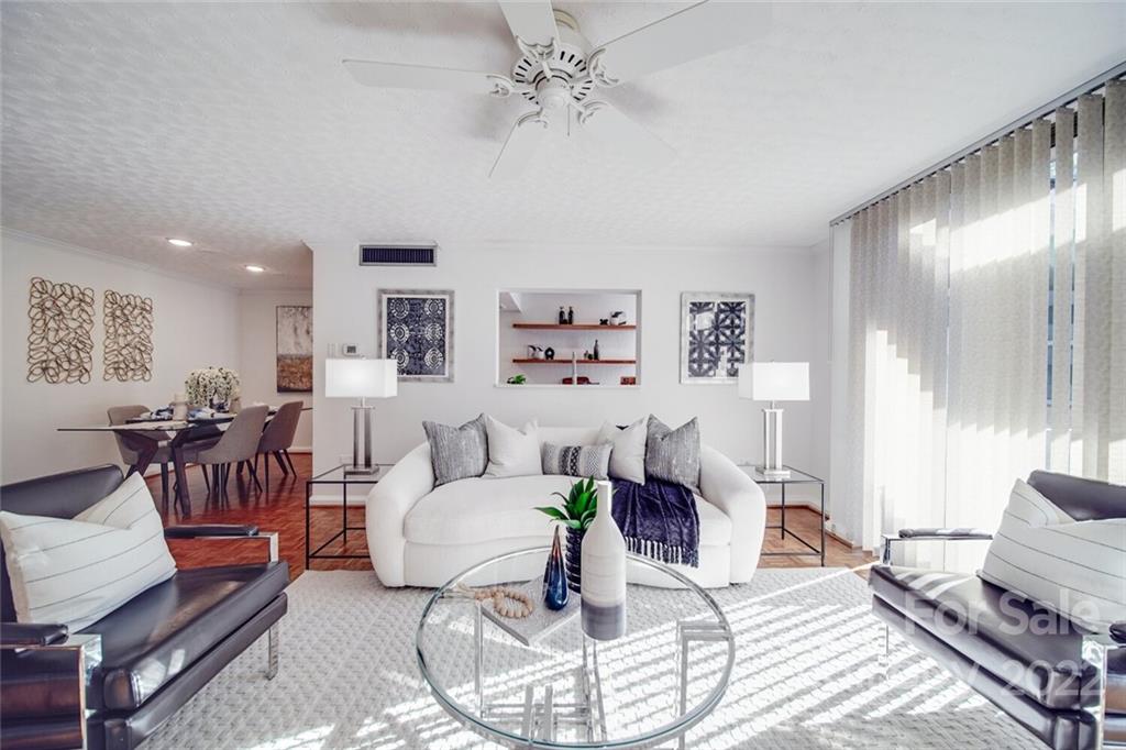 1300 Queens Road 209