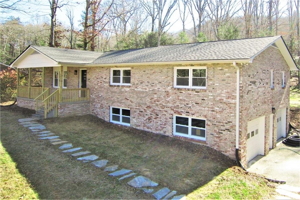 3235 Debbie Drive