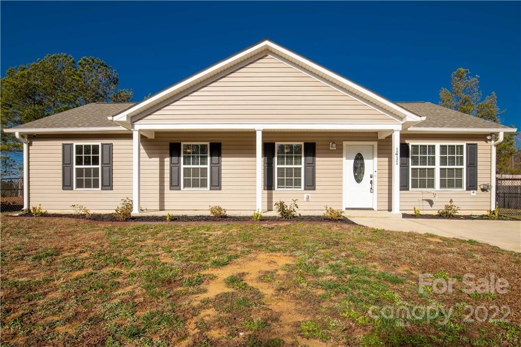 1411 Foxbrook Circle