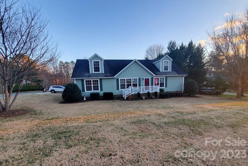 1677 Robinhood Drive