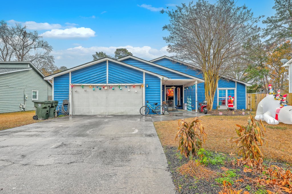 Tramway, Summerville community