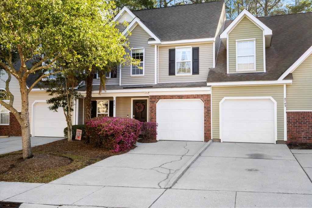 8741 Grassy Oak Trail