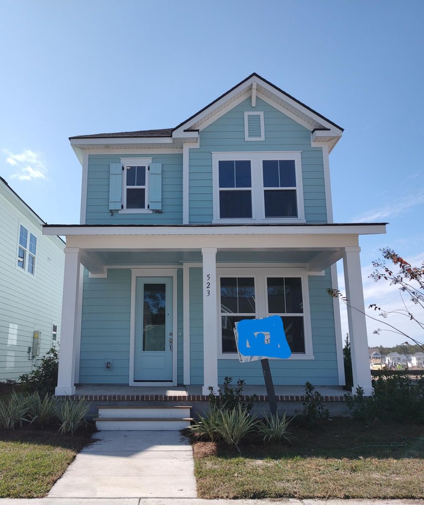 779 Blueway Avenue