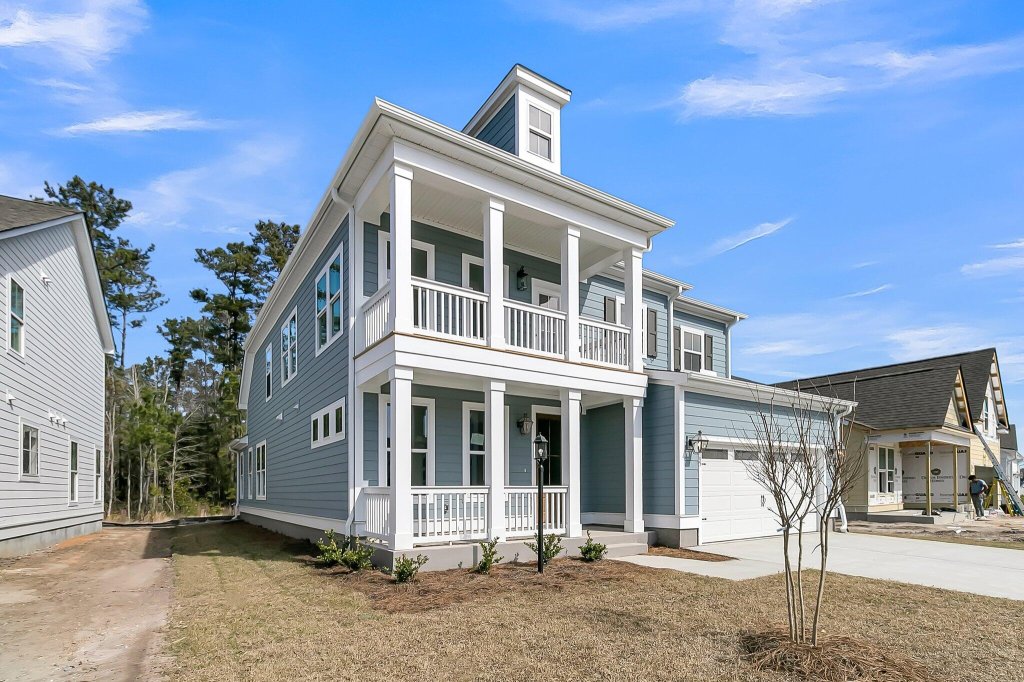 786 Maynard Lane