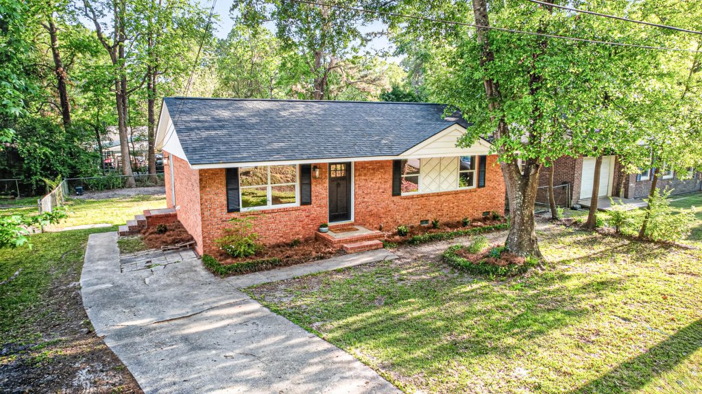 217 Tupperway Drive