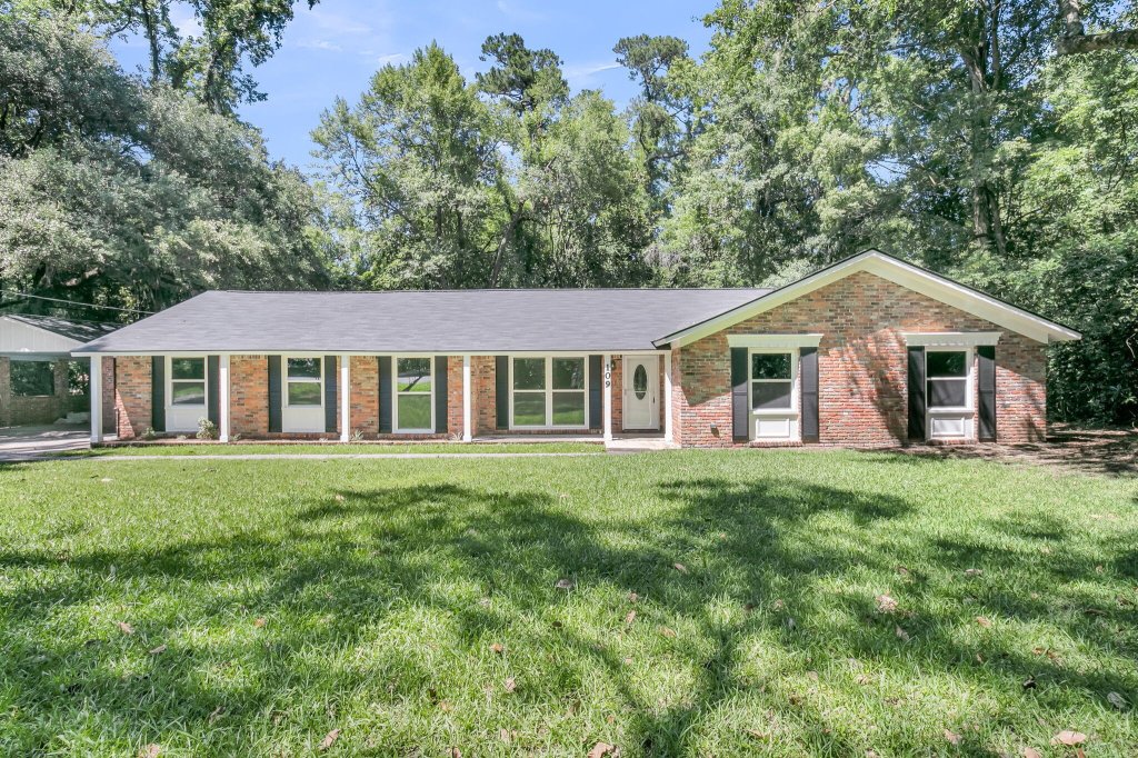 109 Halcyon Road