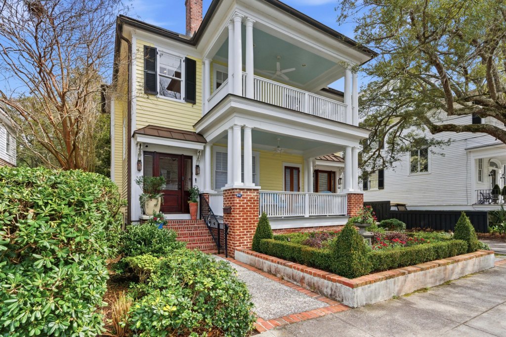 64 Lenwood Boulevard Apt C