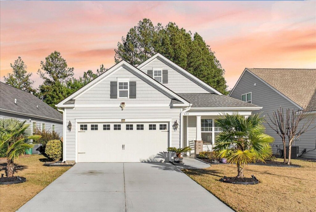 622 Beach Way