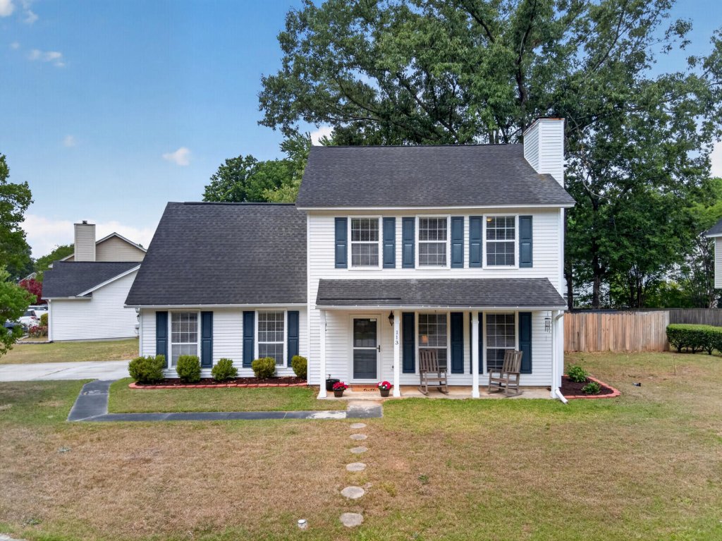 113 E Hartwick Lane