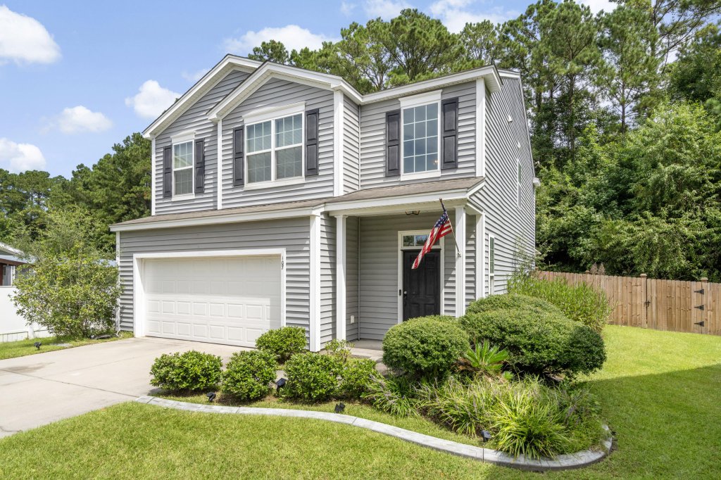 107 Rawlins Drive