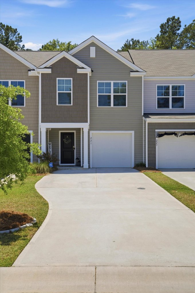 221 Cozy Brook Court