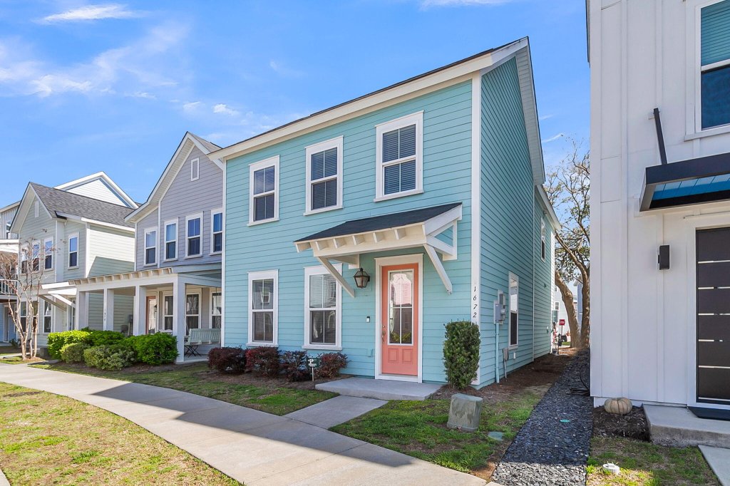 1672 Indy Drive