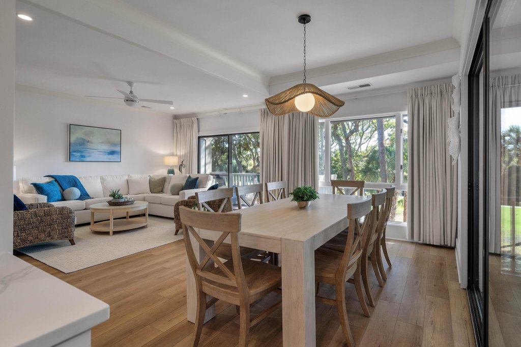 5004 Green Dolphin Way A