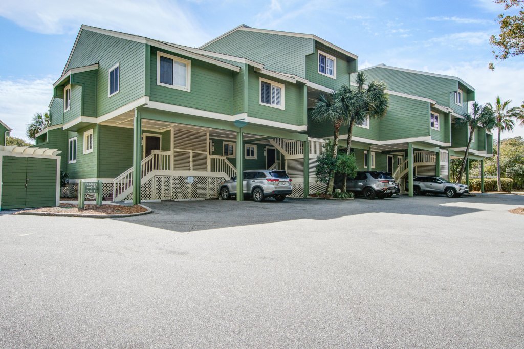7000 Palmetto Drive #5a