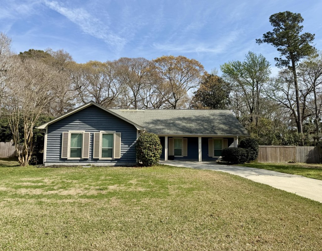 1128 Windsome Place