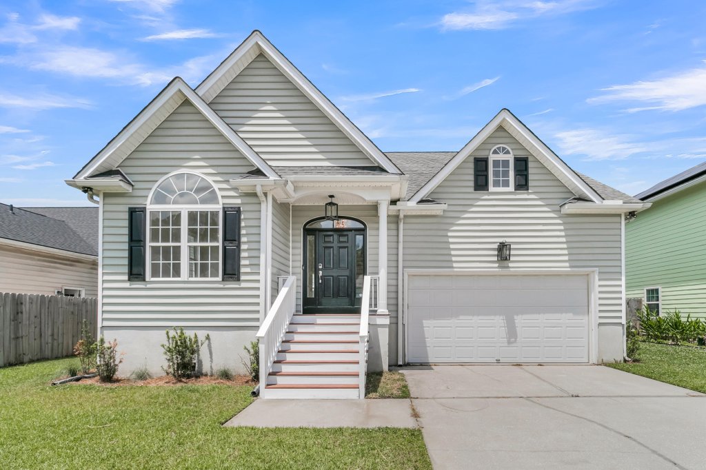 Brightwood, Huger community