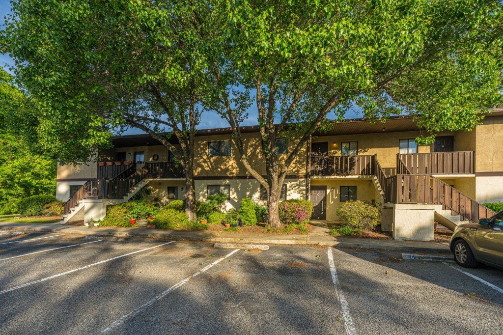 2935 Dove Haven Court #C