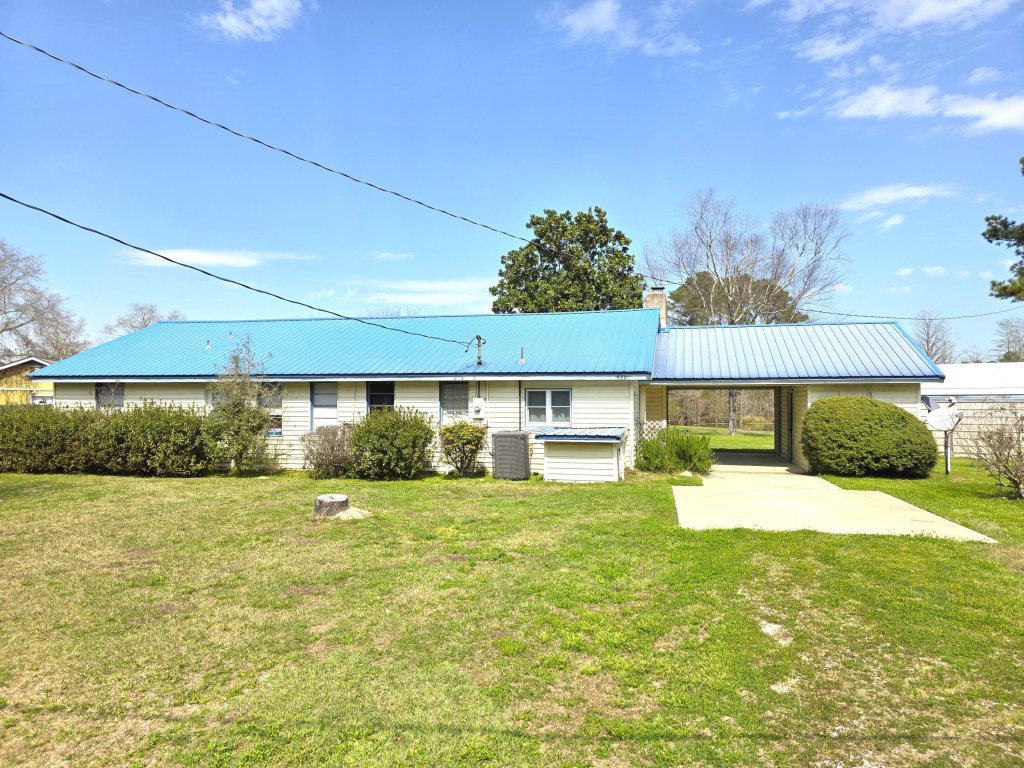 Fountain Lake, Eutawville community