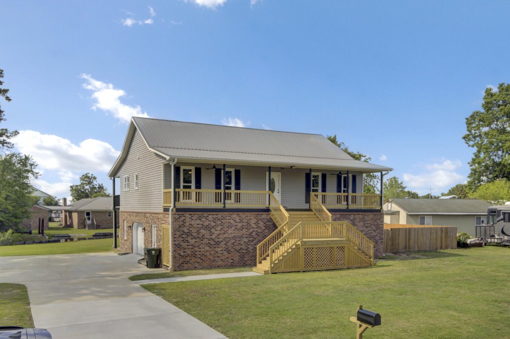 Lake Moultrie Shores, Bonneau community