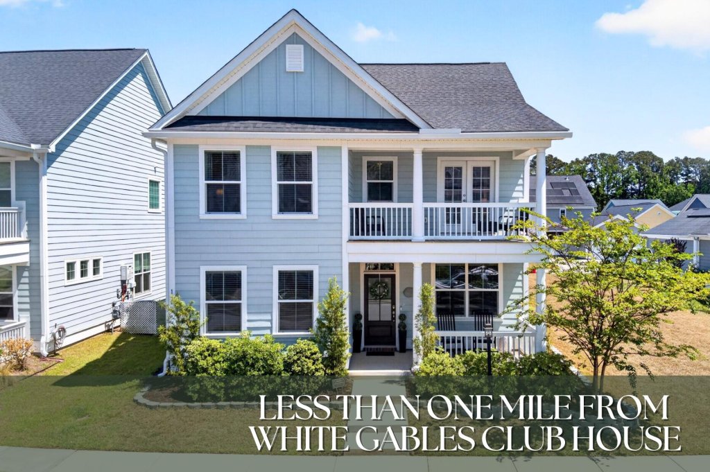 White Gables, Summerville community