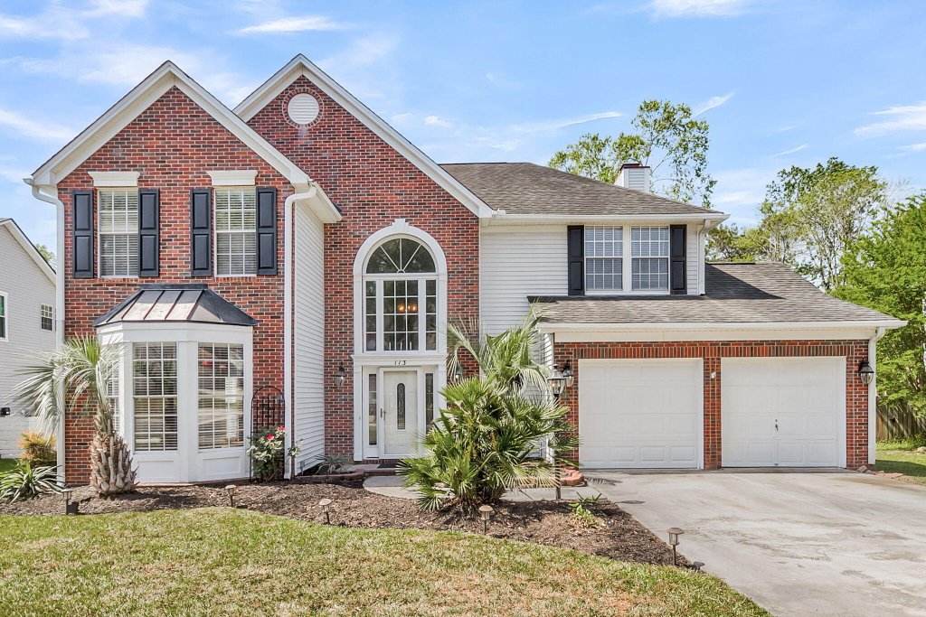 113 Waddington Trace