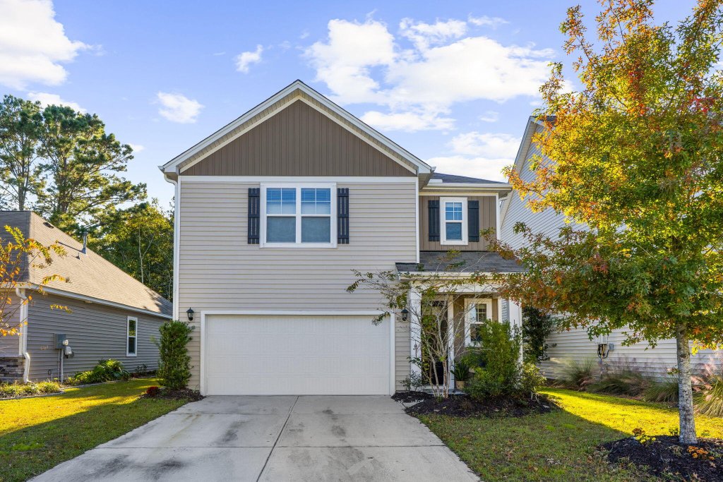 1035 Sago Palm Court