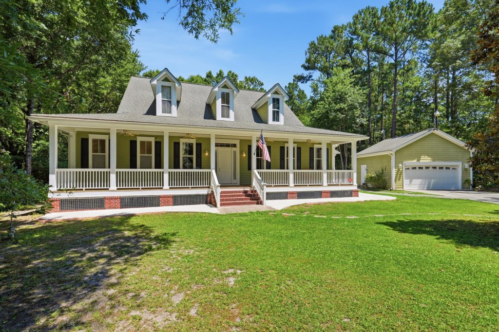 Sheep Island, Summerville community