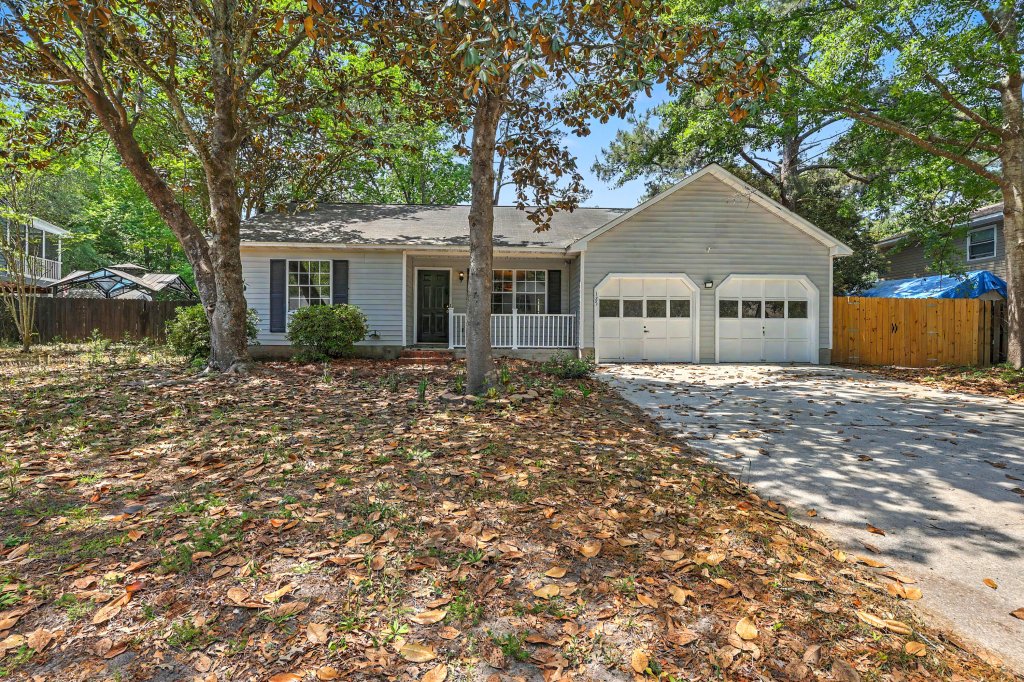 125 Cottonwood Drive