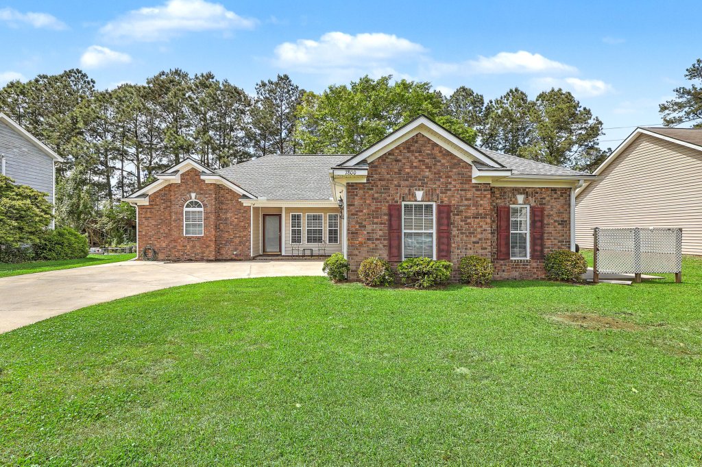 Summerfield, North Charleston community