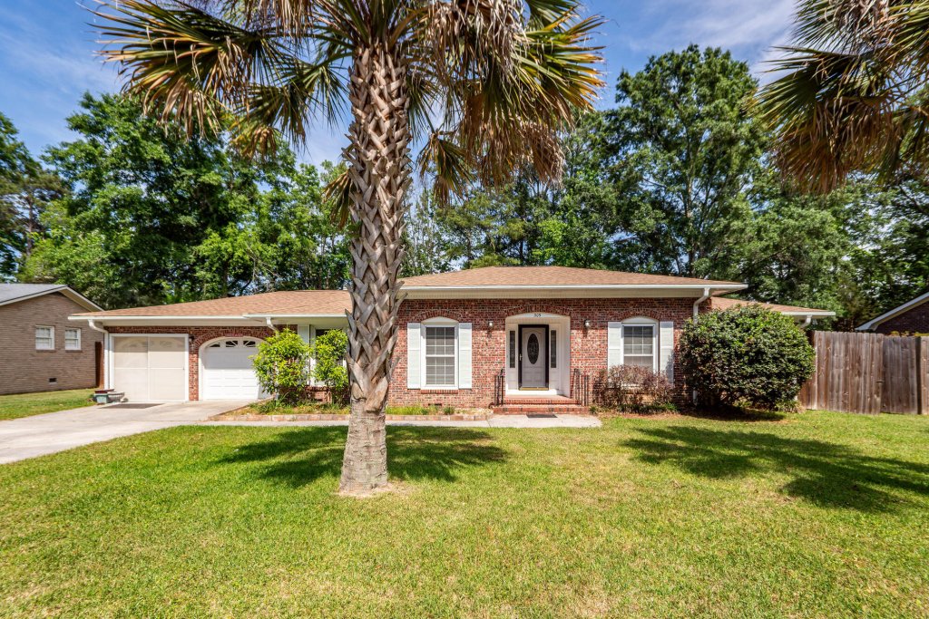 Quail Arbor, Summerville community