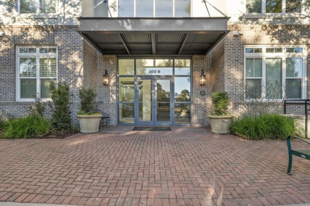 200 River Landing 403 B 403