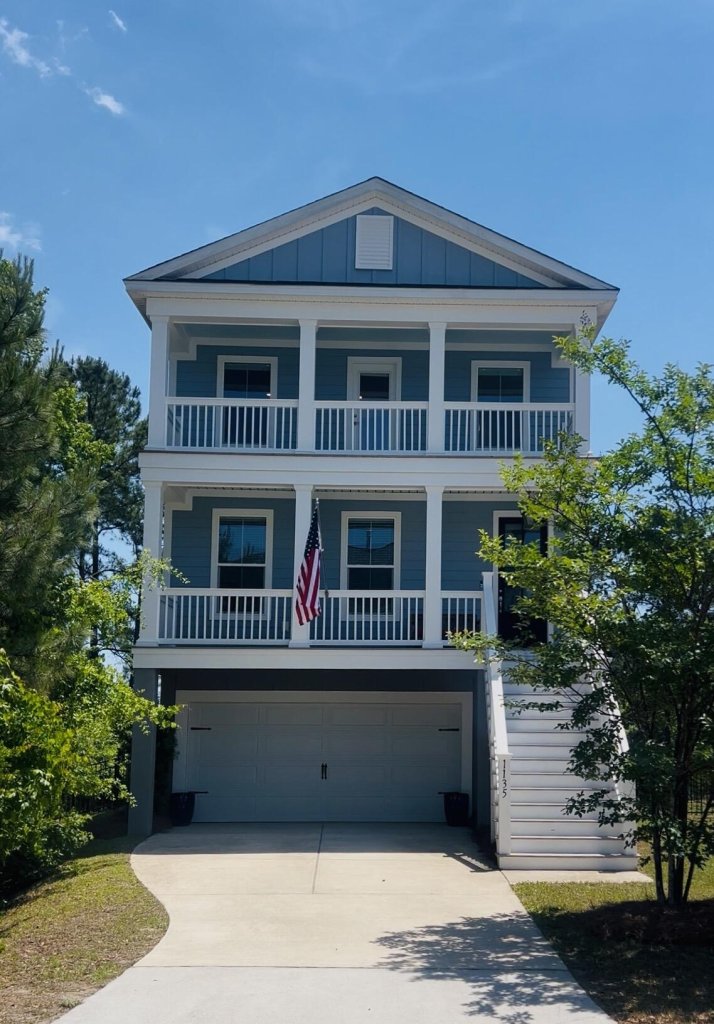 Oak Bluff, Charleston community