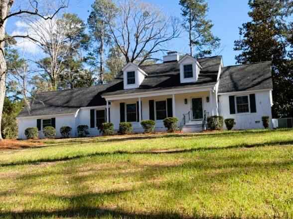 Berry Woods, Orangeburg community