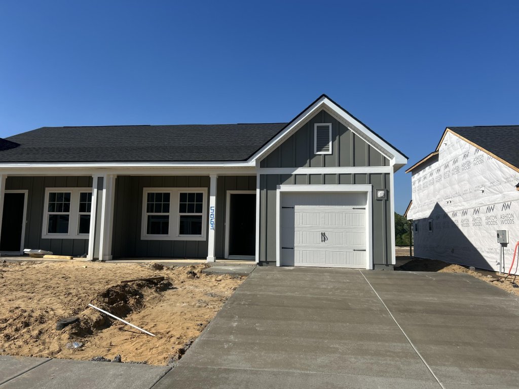 5063 Blackberry Lane