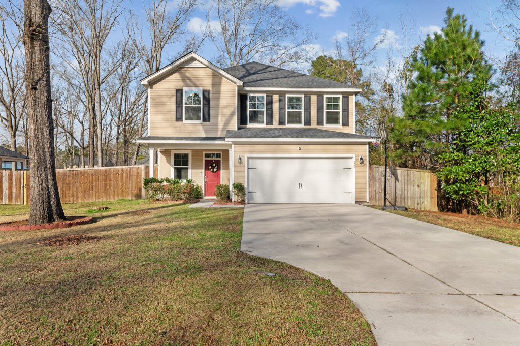 Pinehill Acres, Summerville community