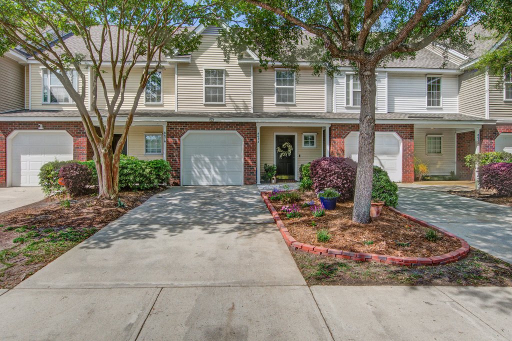 8674 Grassy Oak Trail