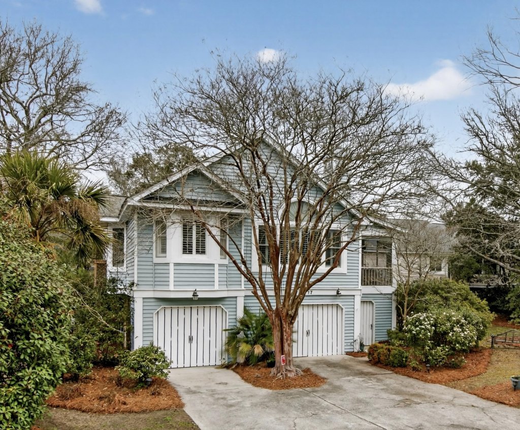 1551 Ben Sawyer Boulevard 17