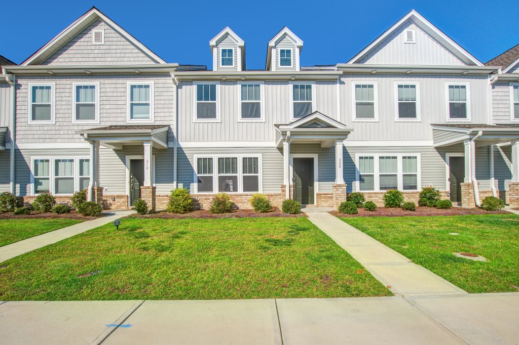 308 Surfbird Road