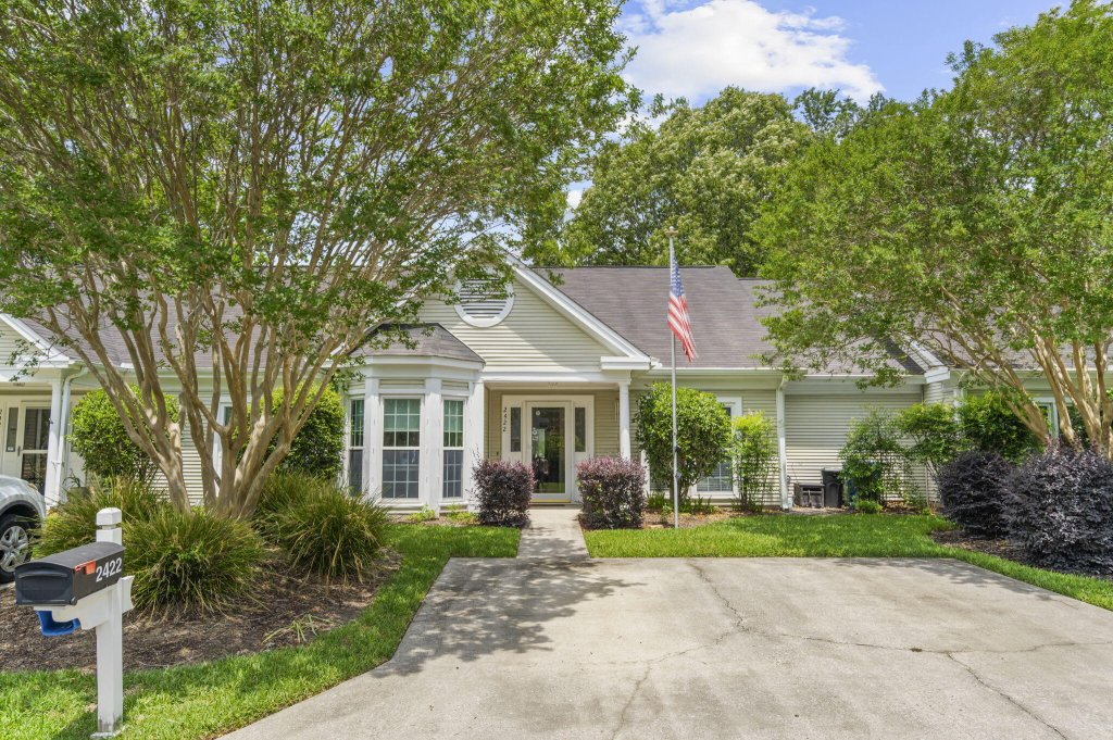 2422 Hansard Drive