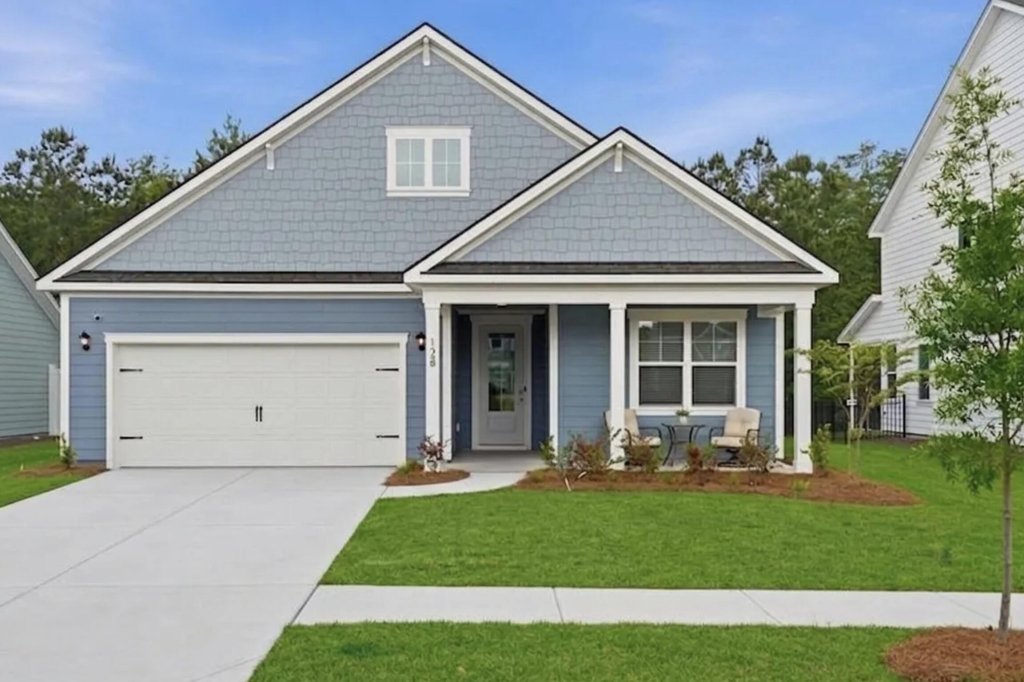 128 Lilac Grove Way