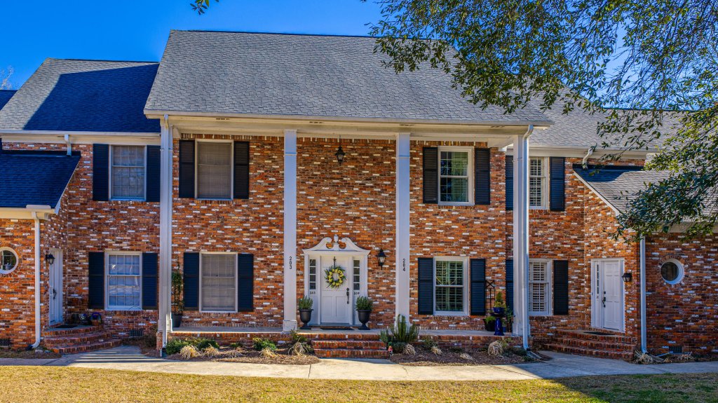 205 Woodlake Drive