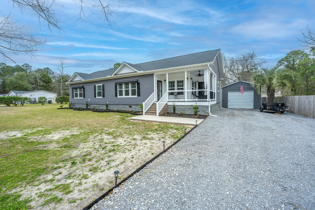 Bonneau Estates, Bonneau community