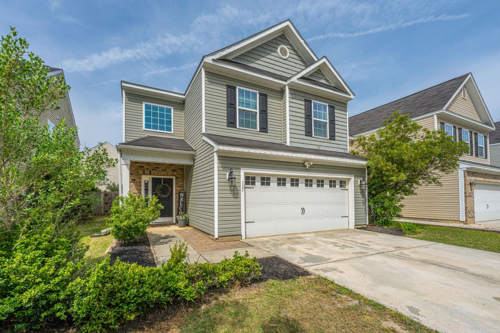 127 Longford Drive