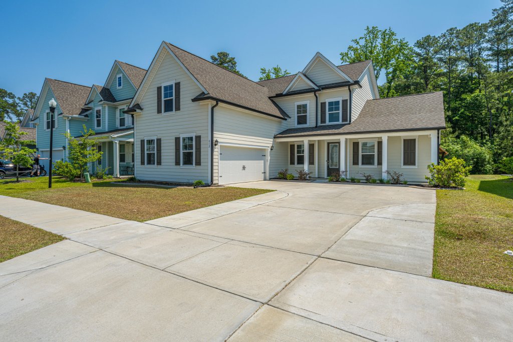 412 Oak View Way