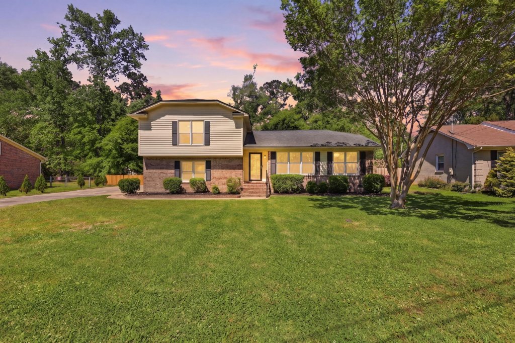 Quail Arbor, Summerville community