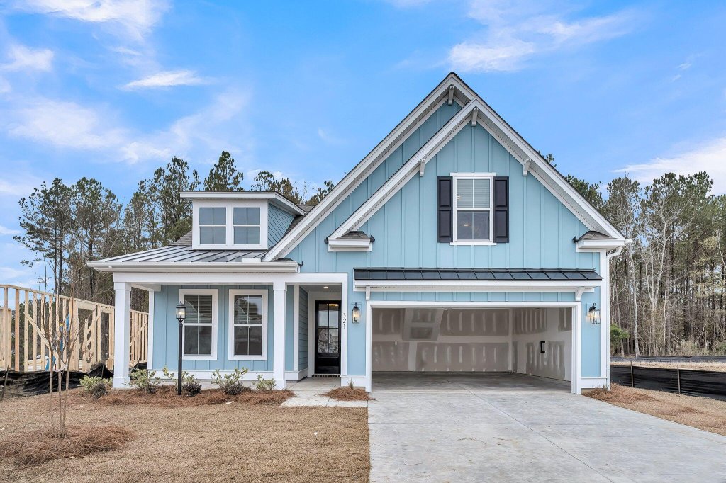 812 Abbey Gardens Lane